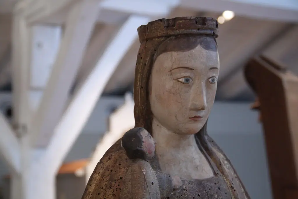 Vierge à l'enfant, musée Basque