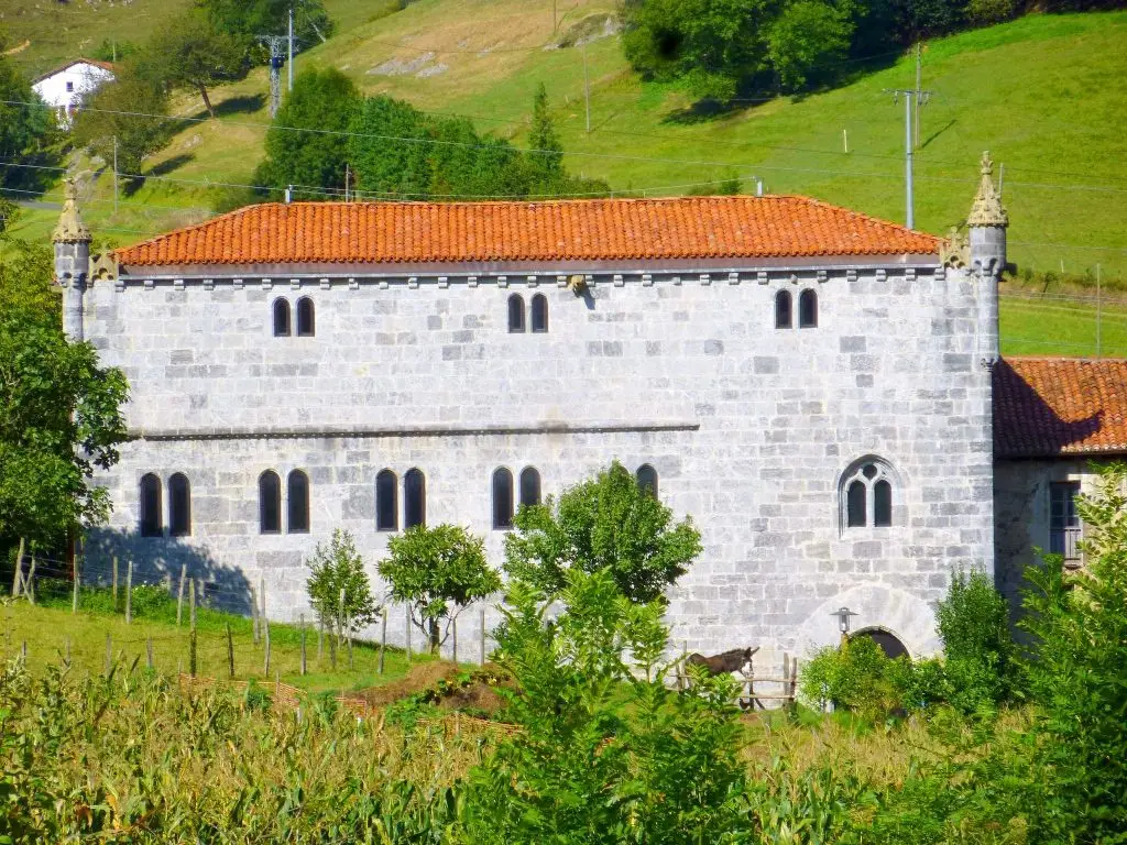 File:Cestona - Palacio Lili 01.jpg