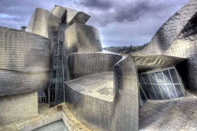 A Day in Bilbao for Art Lovers