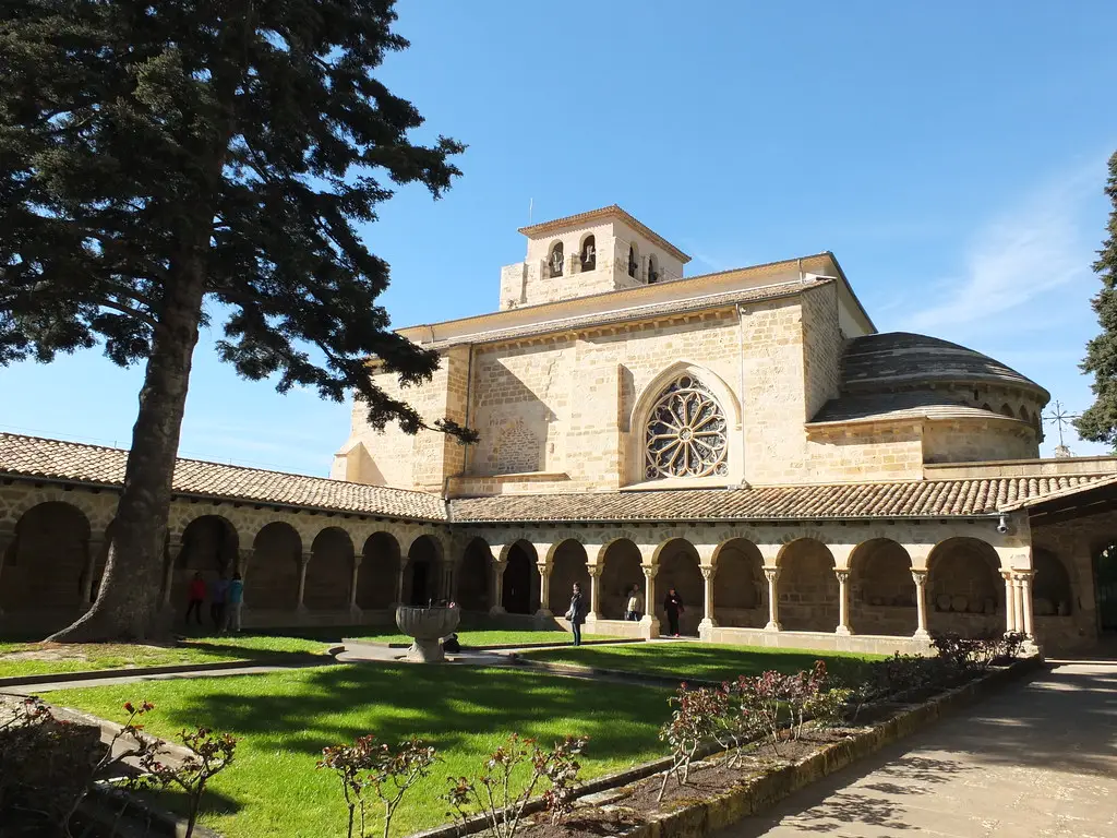 Iglesia de San Pedro de la Rúa - Claustro