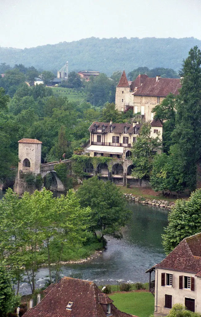 D01 Sauveterre de Béarn, 2002