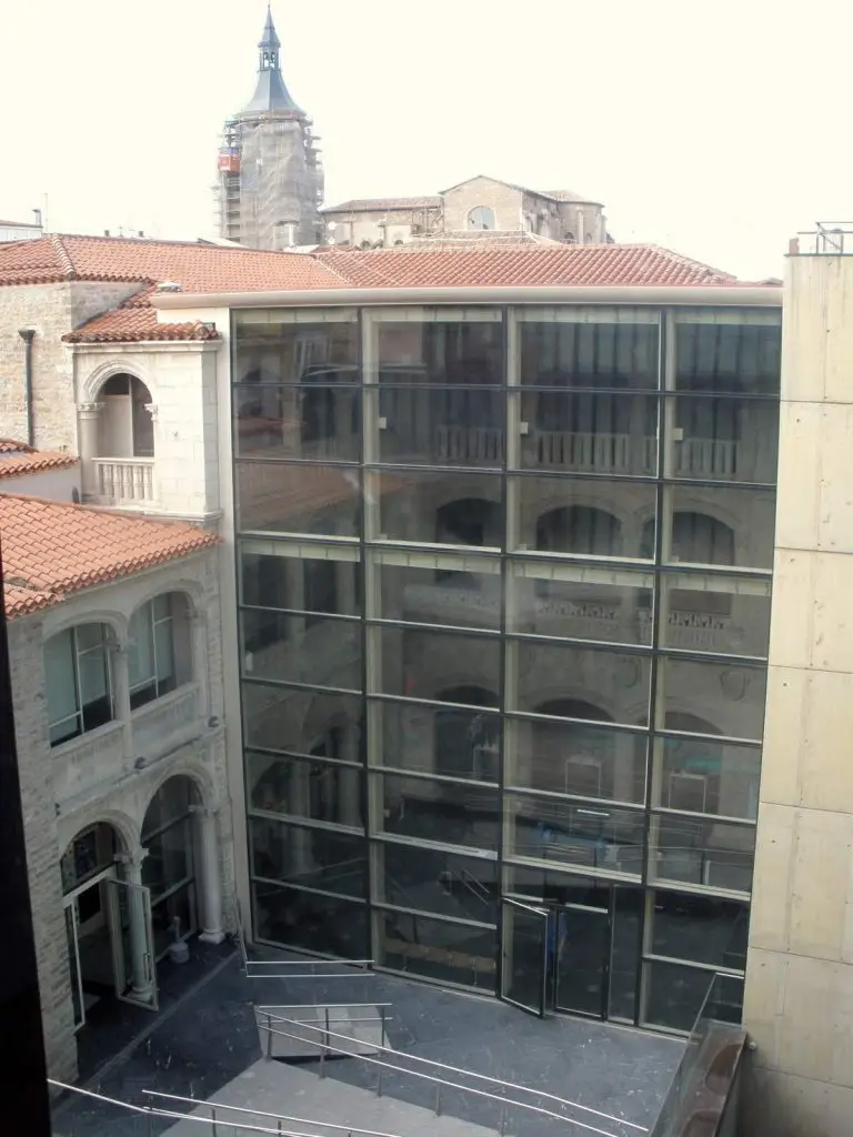 File:Vitoria - Bibat 072.jpg