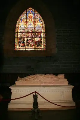Sepulcro de Sancho VII el Fuerte.Colegiata de Santa María de Orreaga/Roncesvalles