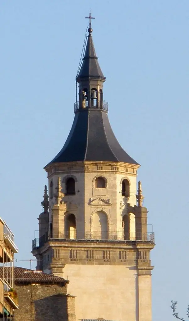 File:Vitoria - Catedral Vieja 08.JPG