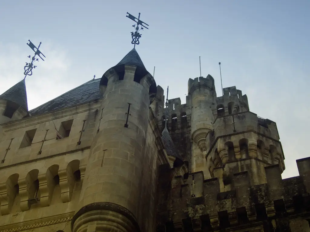 CASTILLO DE BUTRON ALMENARAS