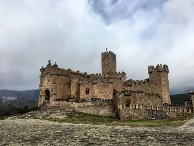 CASTILLO DE JAVIER - Navarra.
