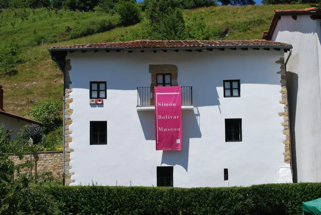 Ziortza Bolivar Musee