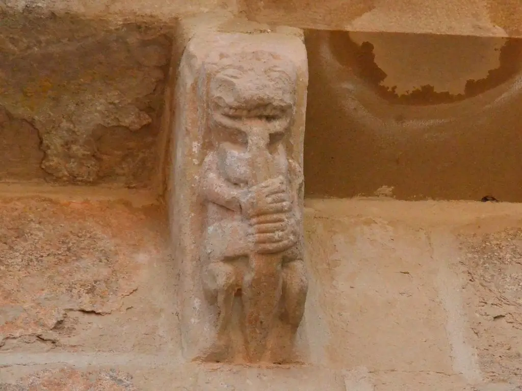Azuelo (Navarre), monastère de San Jorge - sculpture romane - 17