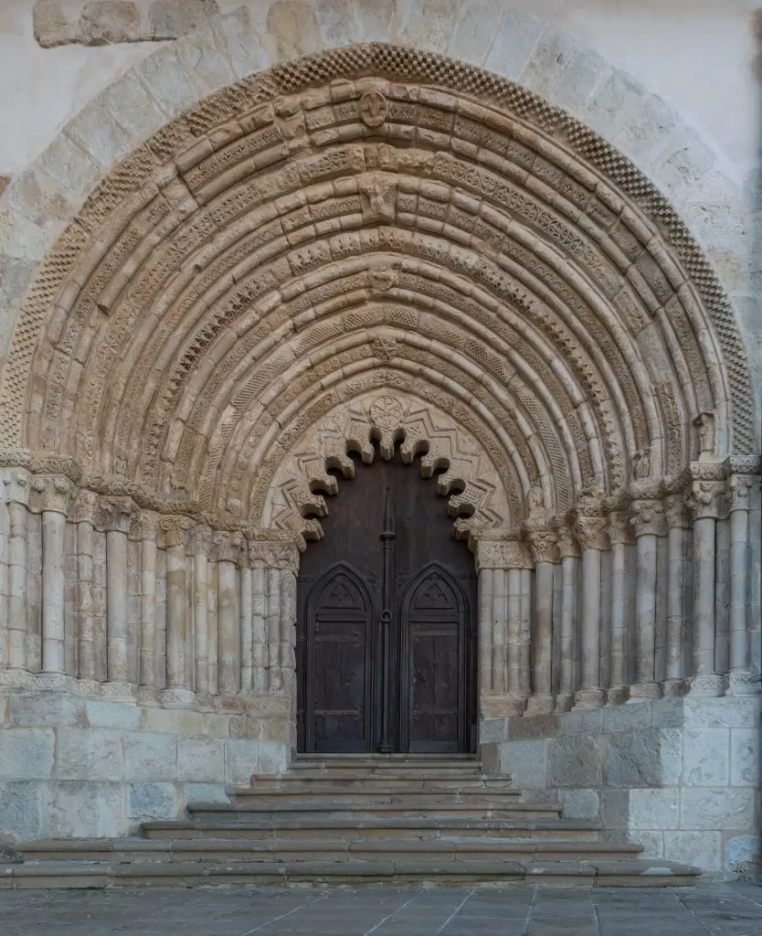 San Pedro de la Rua church in Estella-Lizarra (8)