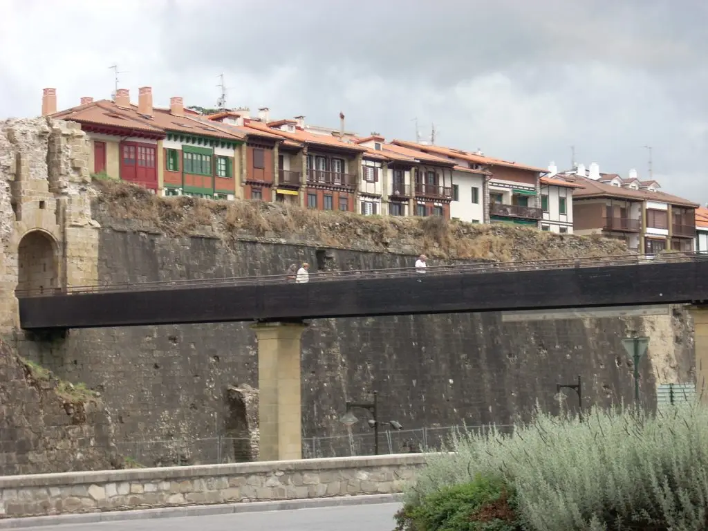 Hondarribia muralla