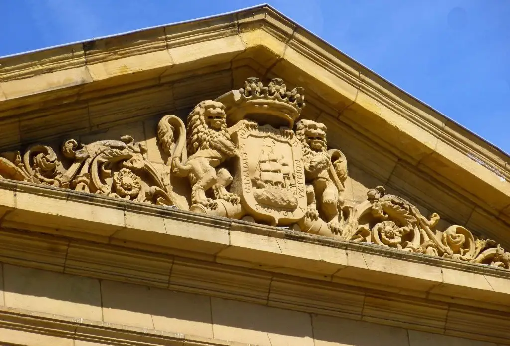 San Sebastián - Centro Comercial La Bretxa (Edificio Arkoak) 3