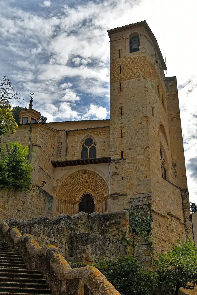 SPAIN - ESTELLA-LIZARRA - Church San Pedro de la Rua (20)