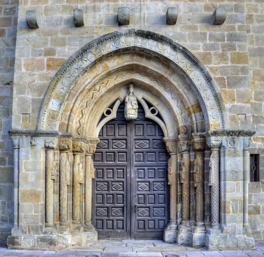 Santa María de la Oliva