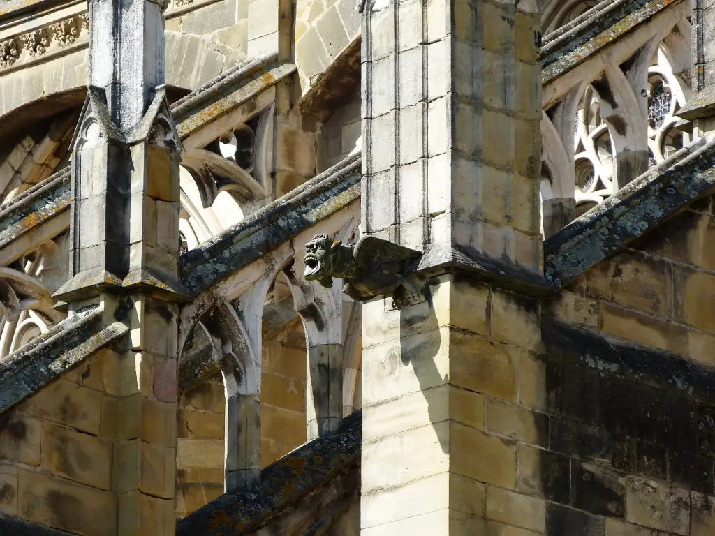 Cathédrale Sainte-Marie de Bayonne - gargouille 3