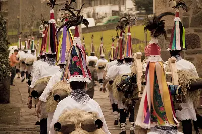 Joaldunak kale giran