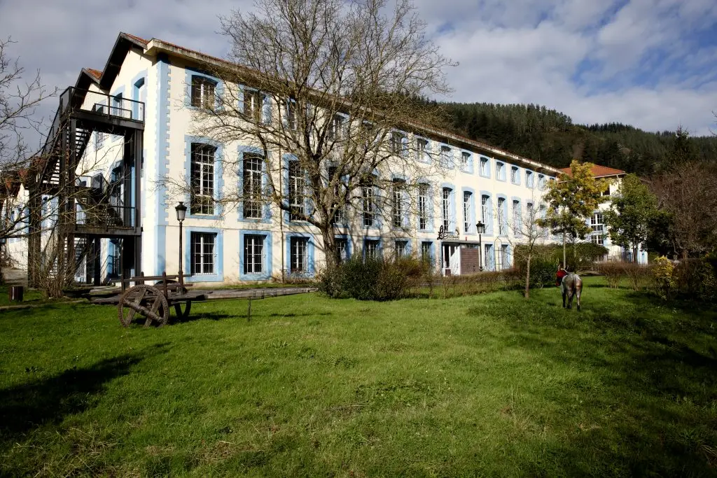 File:La Encartada Fabrika-Museoa.jpg