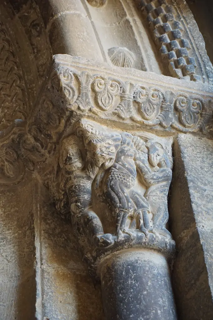 Iglesia de San Martín de Tours en San Martín de Unx (Navarra)