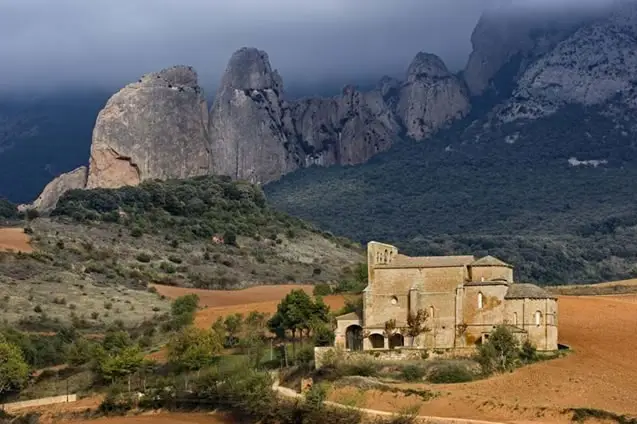 File:Azueloko monastegia.jpg