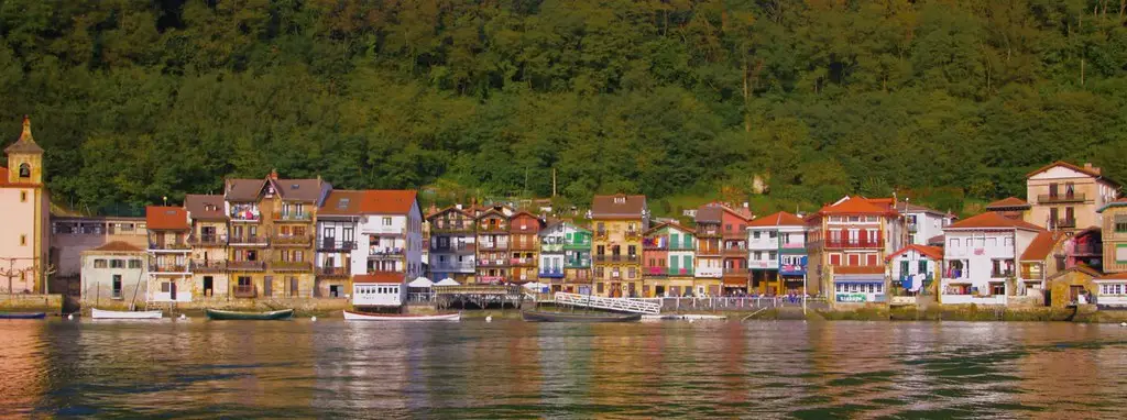 Pasaia Donibane vu de San Pedro