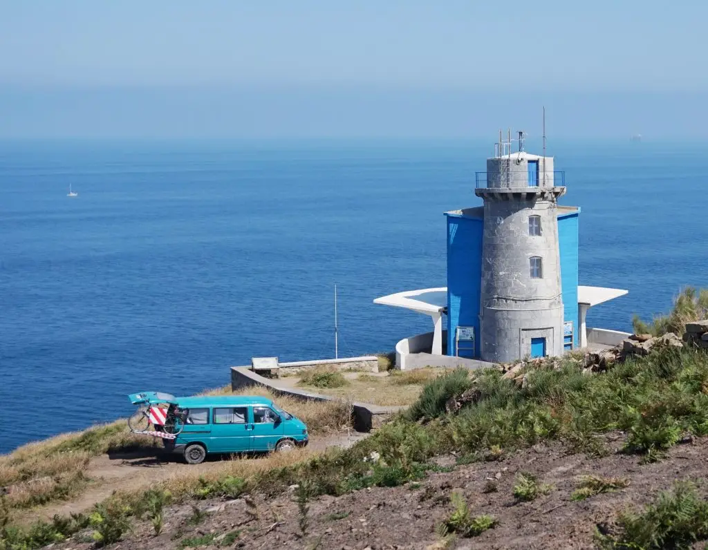 File:Cape of Matxitxako - lighthouse 2.jpg