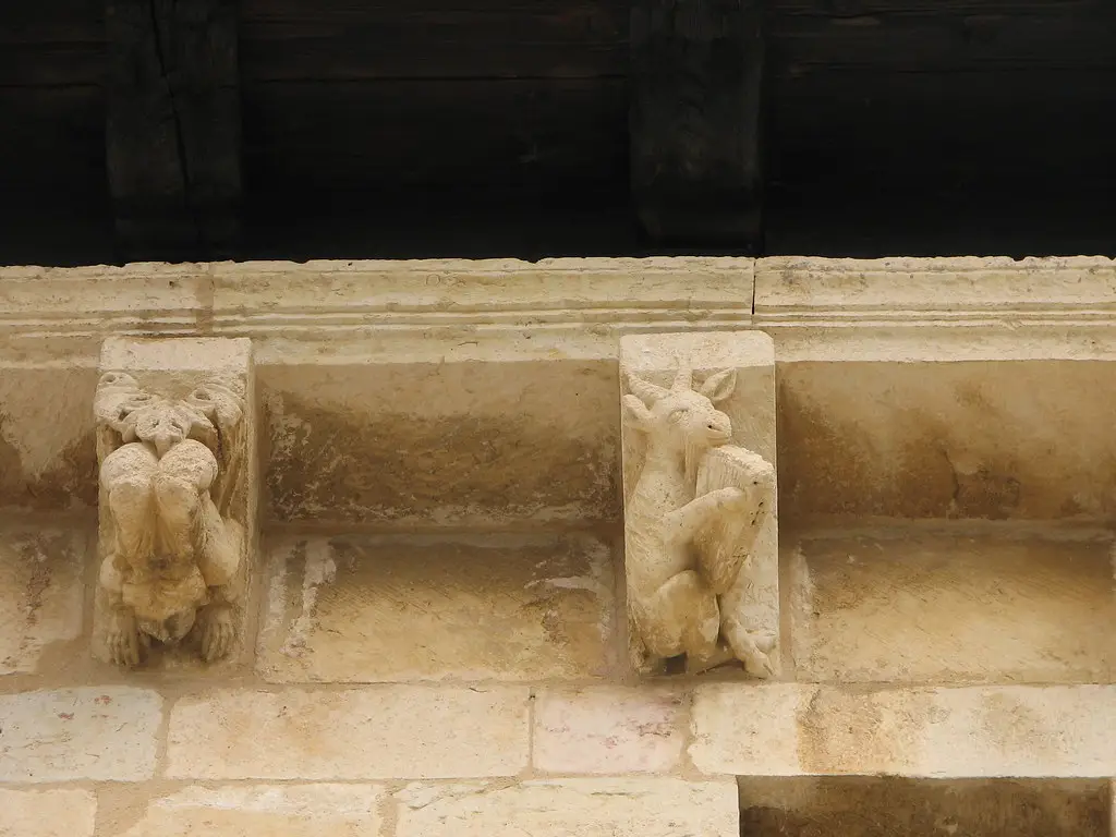 Basílica de San Prudencio - Canecillos 1