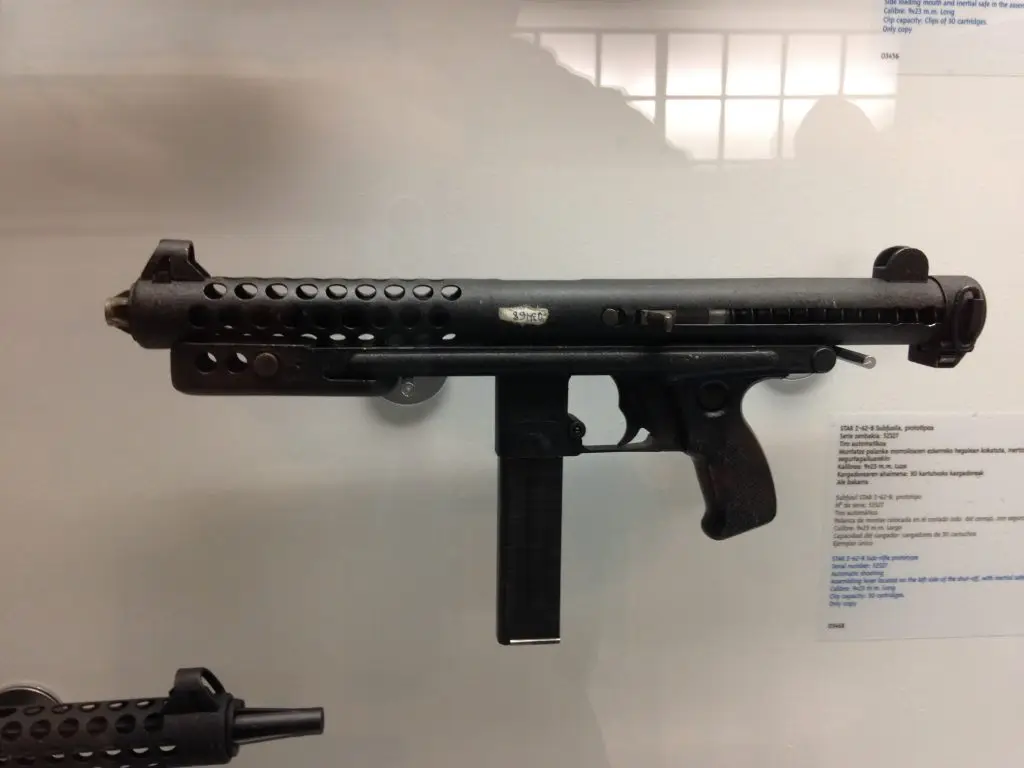 Museo Eibar Subfusil Z-62 STAR 2