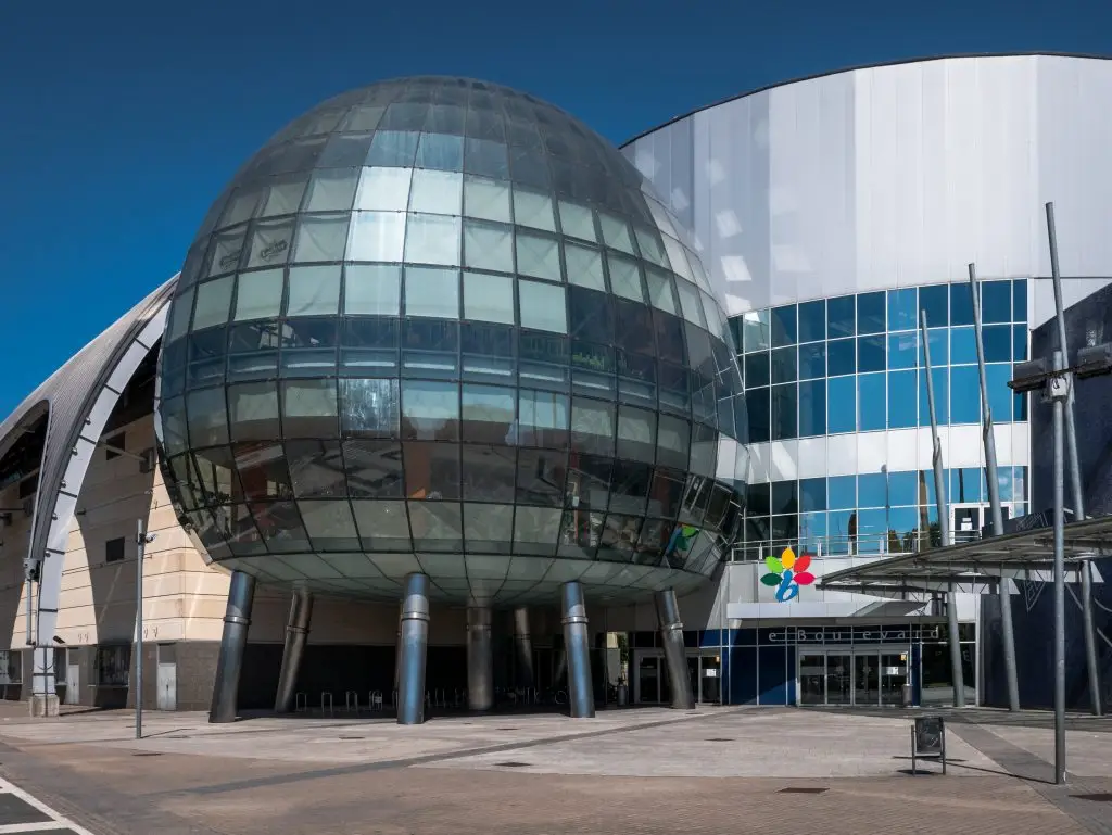 File:Vitoria - CC El Boulevard 01.jpg