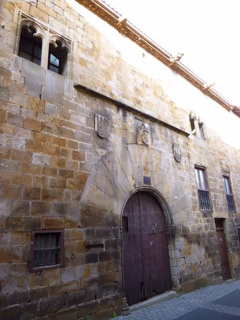 File:Segura - Gebara jauregia 08.JPG