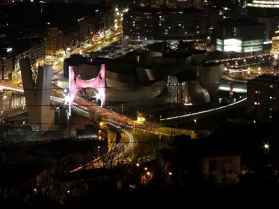 Bilbao - Puente de la Salve y Guggenheim desde Artxanda, 1.1km
