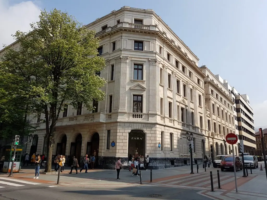 Edificio Zara Bilbao