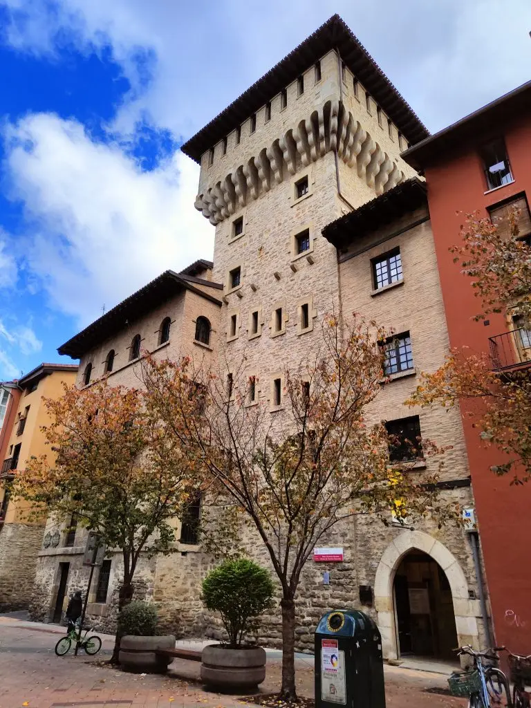 Otxanda Andrearen dorrea