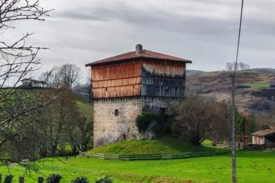 Jaureguía Tower House in Donamaria