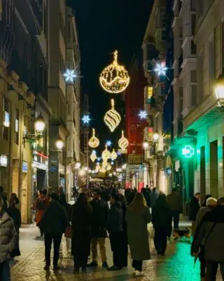 Zazpikaleak Shopping District